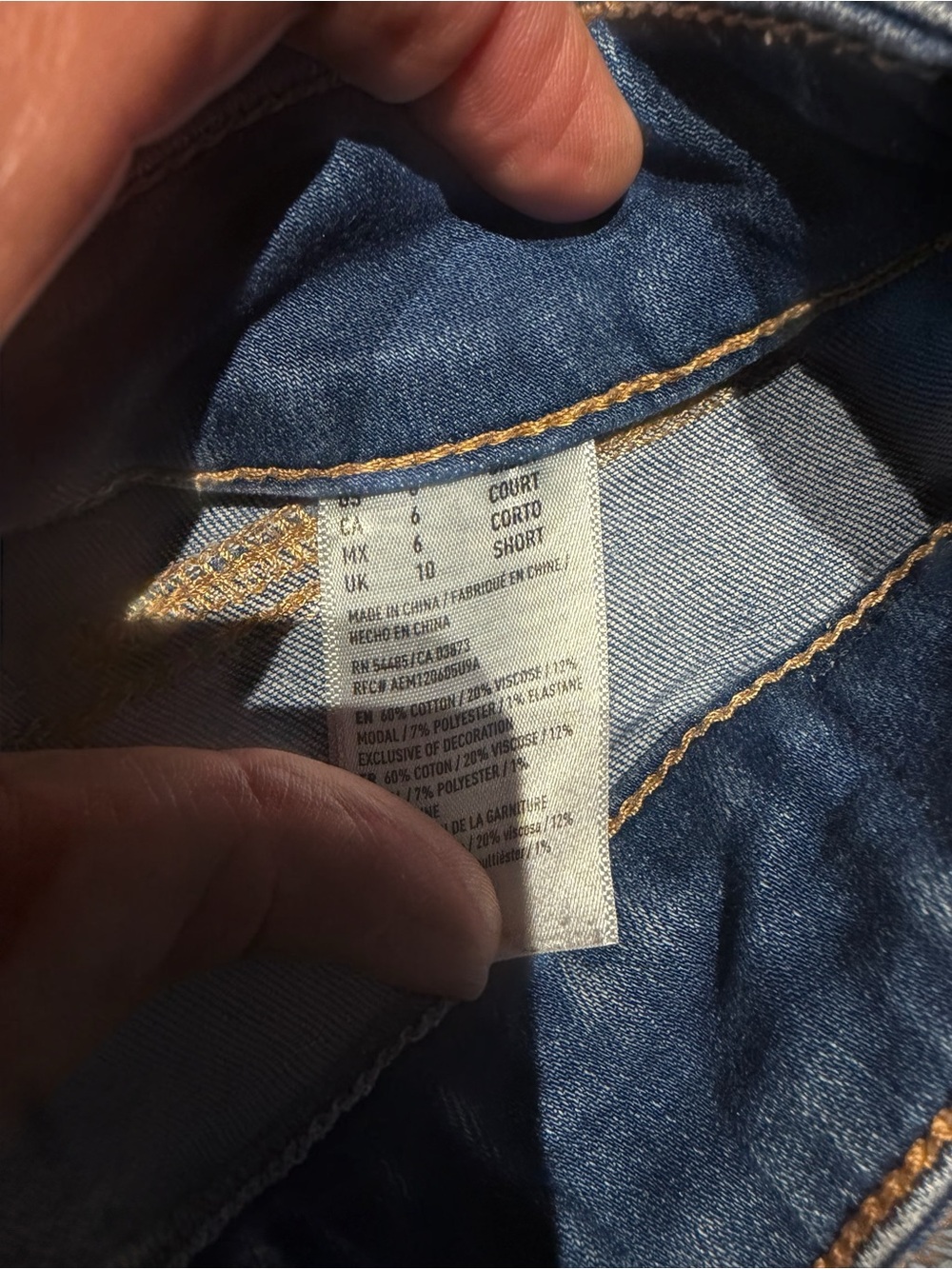 American Eagle Outfitters Medium Blue Denim skinny Jeans size 6short - Picture 2 of 2